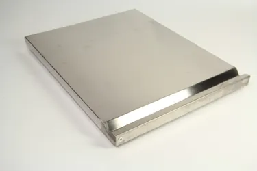 Door/Right With Gasket And Hin